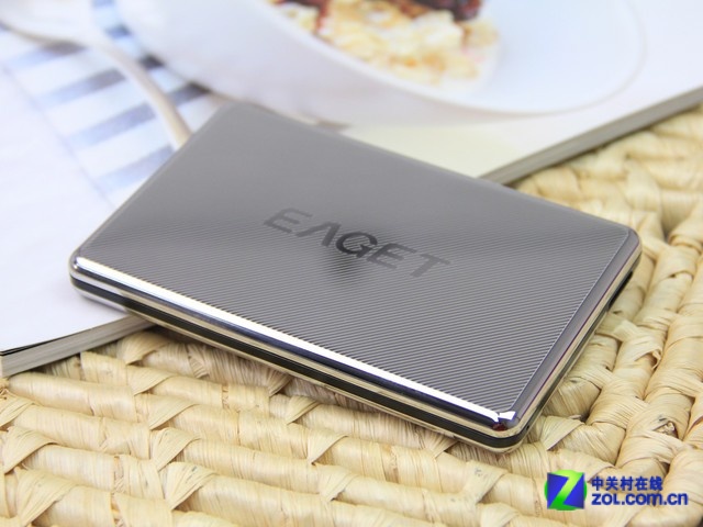 忆捷 G50(1TB) 外观图