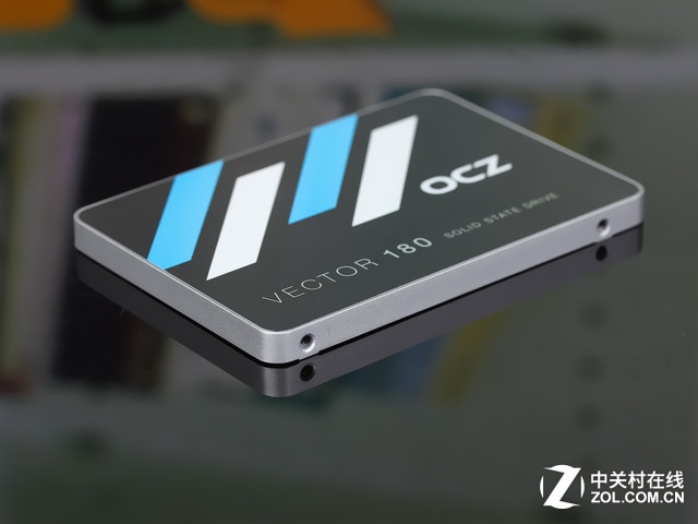 OCZ Vector 180ϵ ͼ 