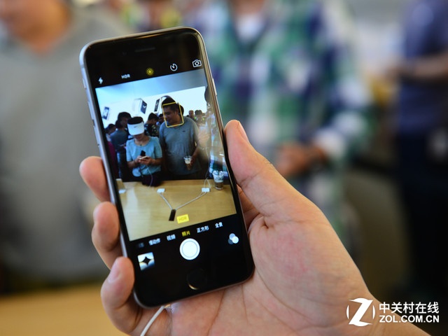 2015õֻiPhone 6S 