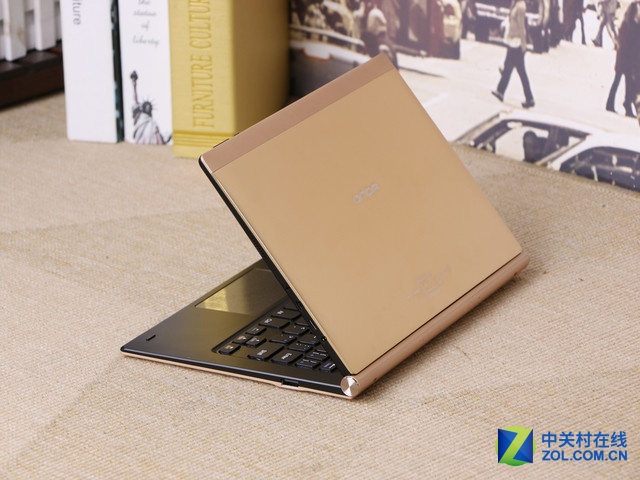 ˫ϵͳһ oBook 20 Plus 
