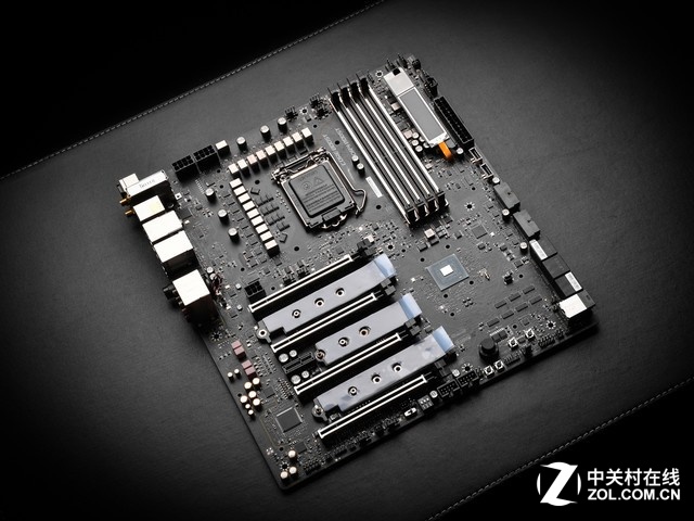 ʱ² ΢MEG Z390 GODLIKE 