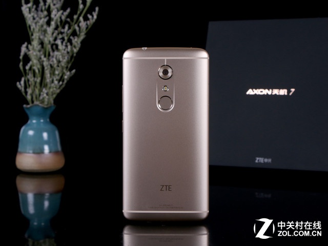 通信诈骗猖獗 这几款手机必将保证安全