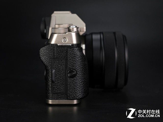 2420������΢�� ������Ƶĸ�ʿX-T100 