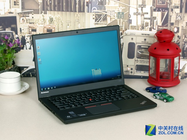 ThinkPad T4509000Ԫ 