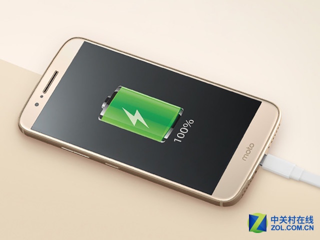 MOTO M�»���Ϯ Ʒ�����ϳ�¶���� 