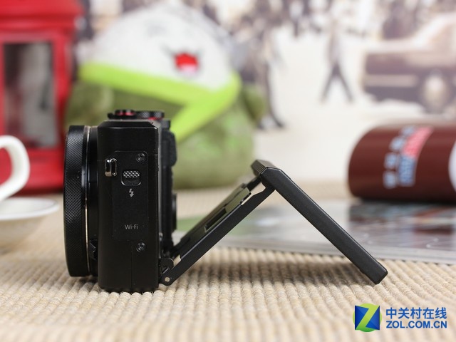 4.2X变焦防抖镜头 便携实用佳能G7X II