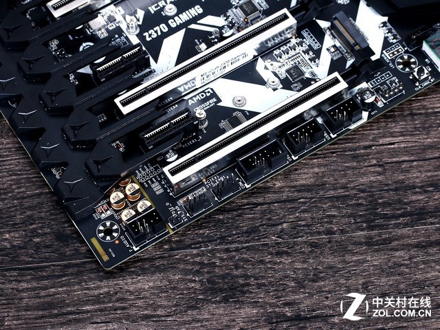 羺֮ uiCraft Z370 Gaming 