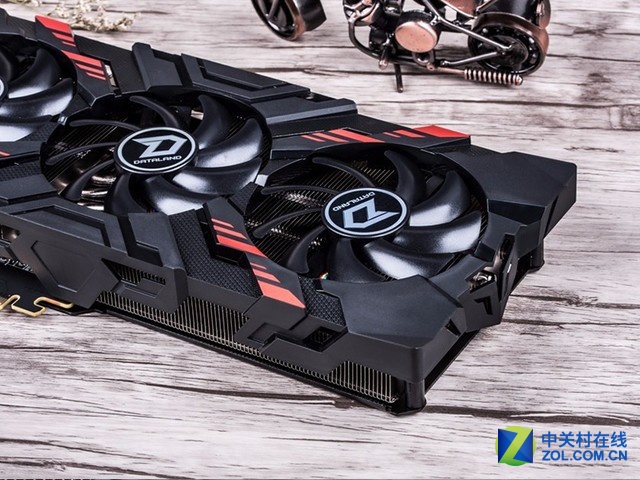 迪兰RX VEGA56 X-Serial战神 售价2999