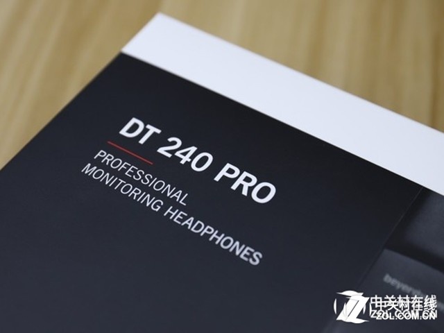 ƶ DT240 PRO 