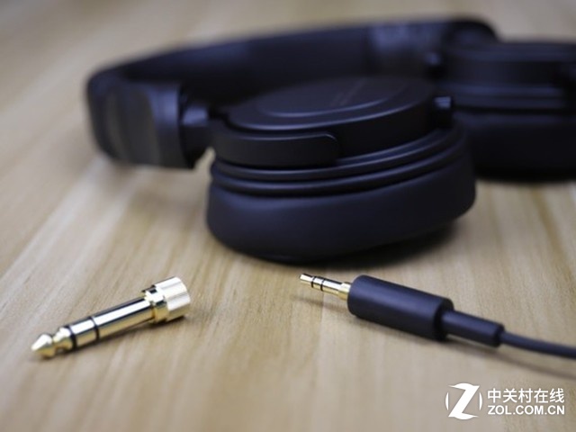ƶ DT240 PRO 