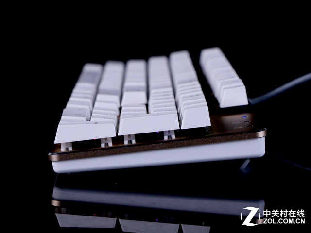 ޾Ļ ɭS-J1е̲ 