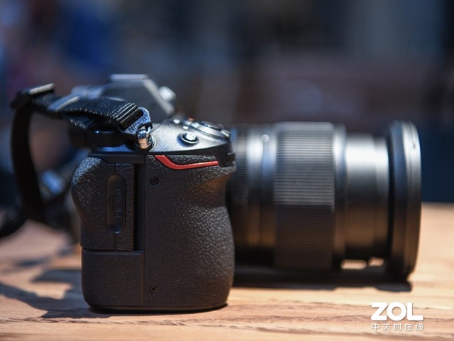 高像素适合风光摄影 尼康Z7全画幅微单相机 